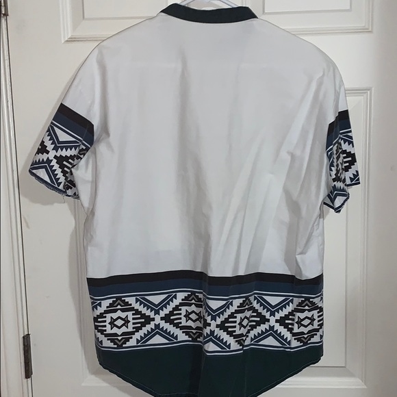 Button down shirt - Picture 3 of 3